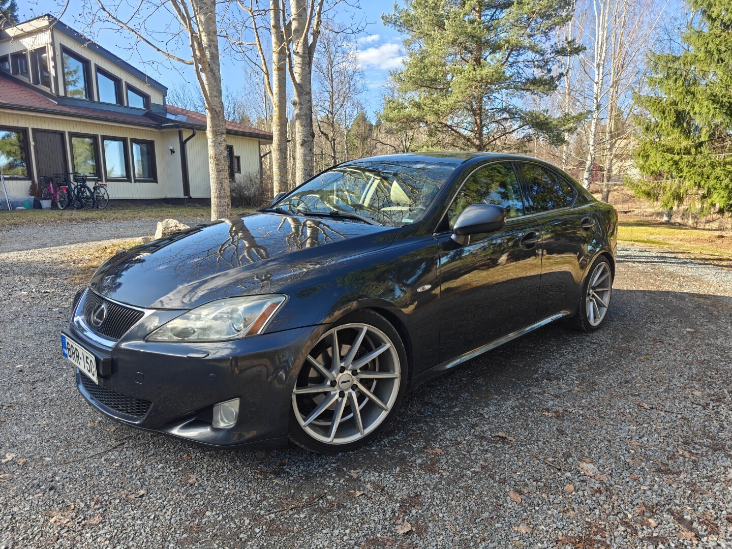 Lexus