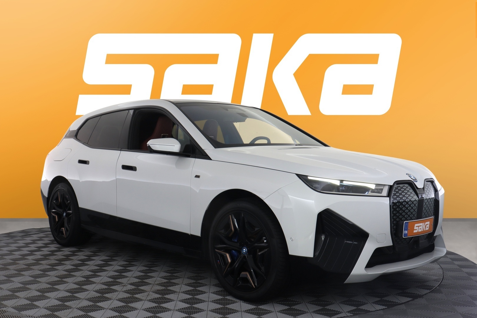 BMW iX M60