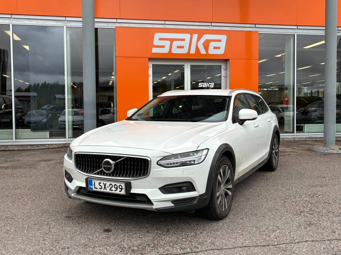 Volvo V90 Cross Country