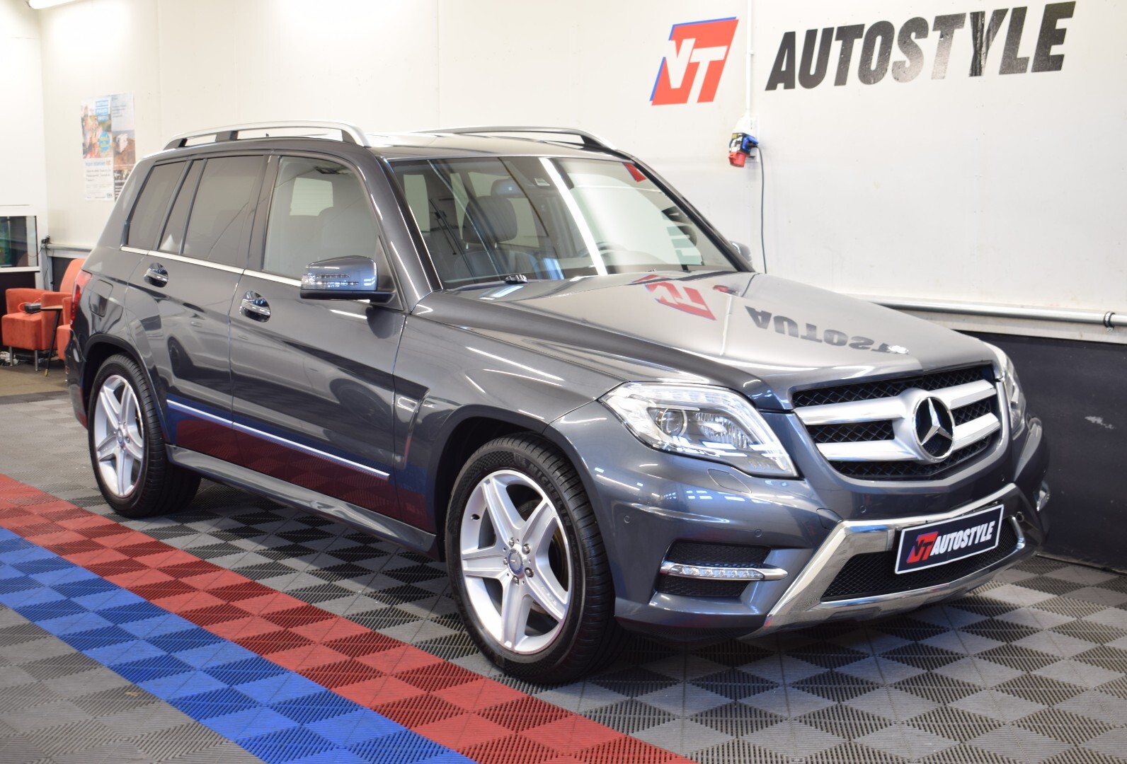 Mercedes-Benz GLK