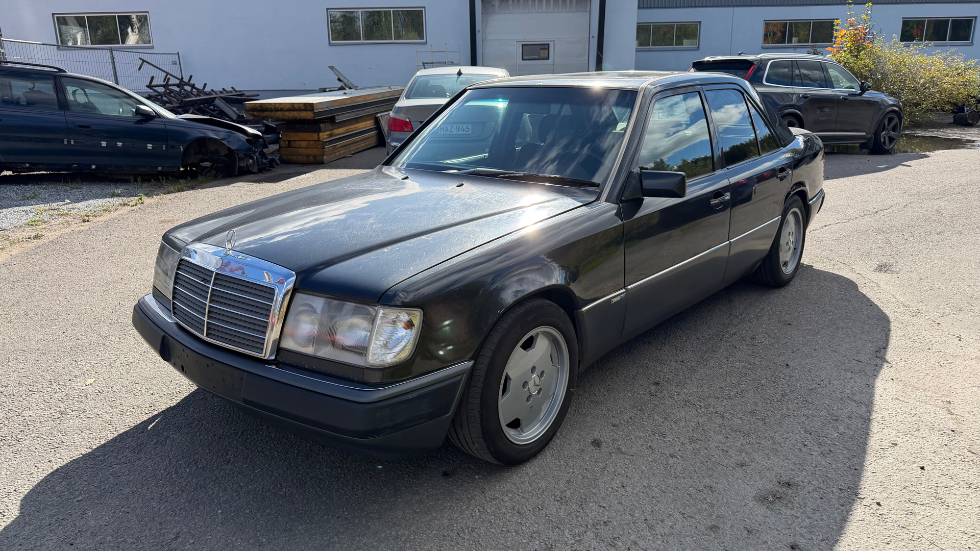 Mercedes-Benz 300