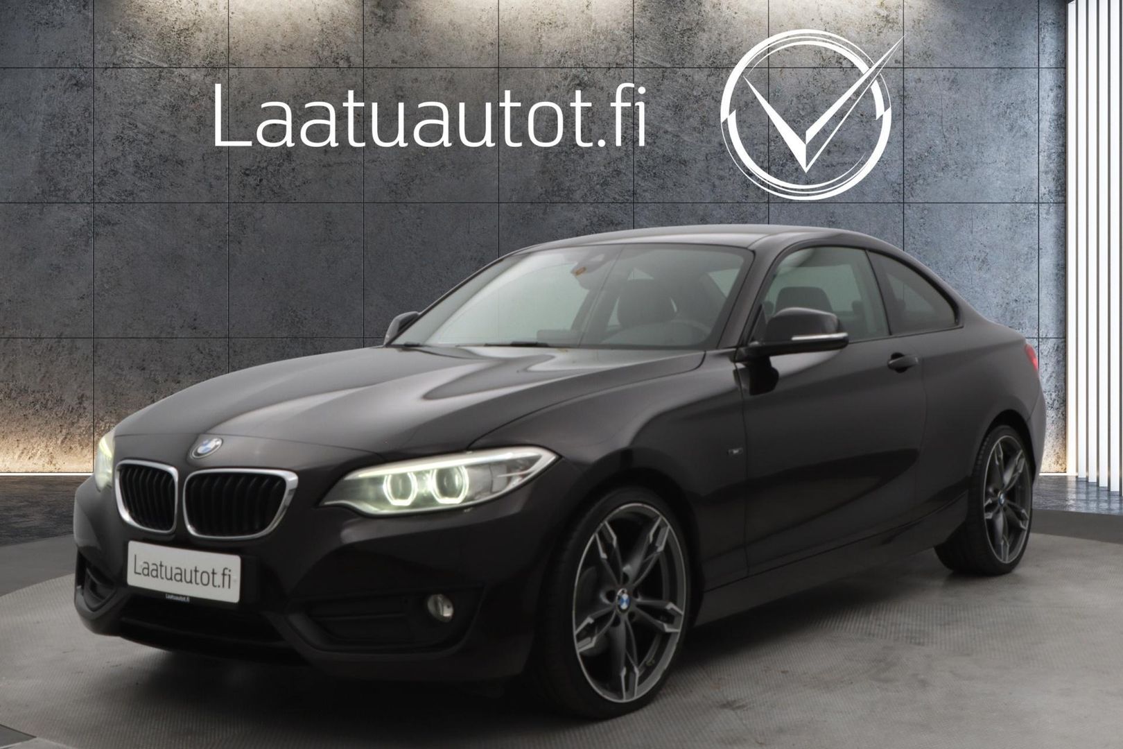 BMW 220