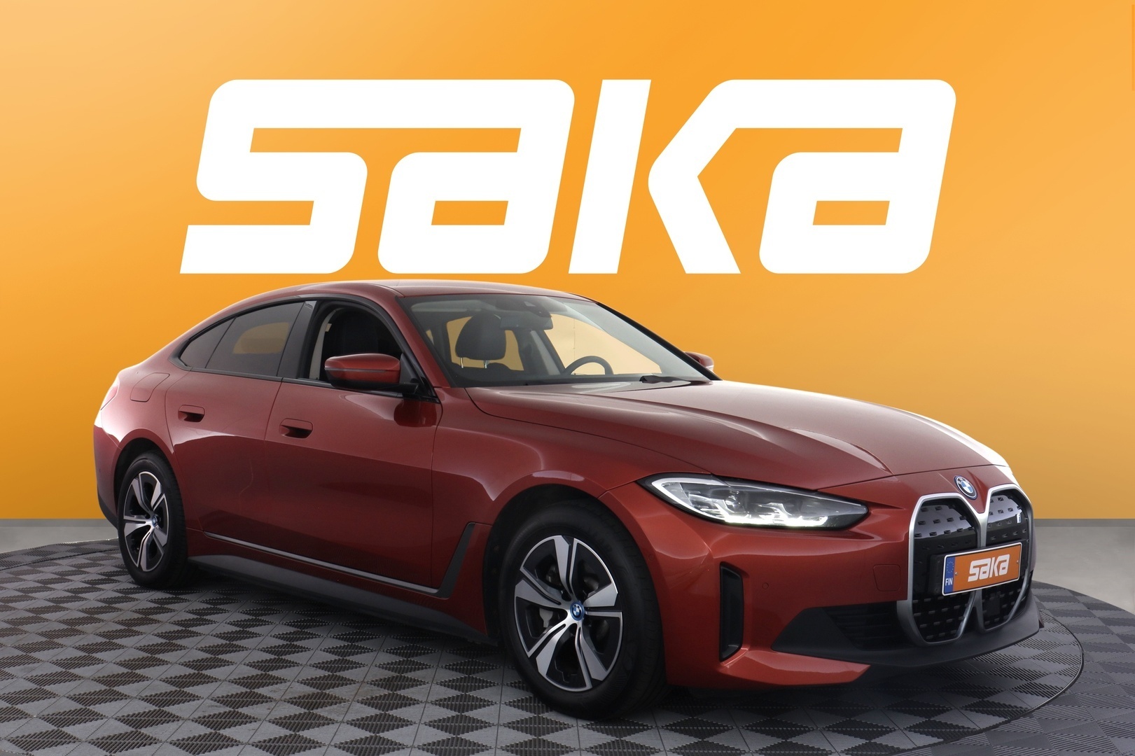 BMW i4
