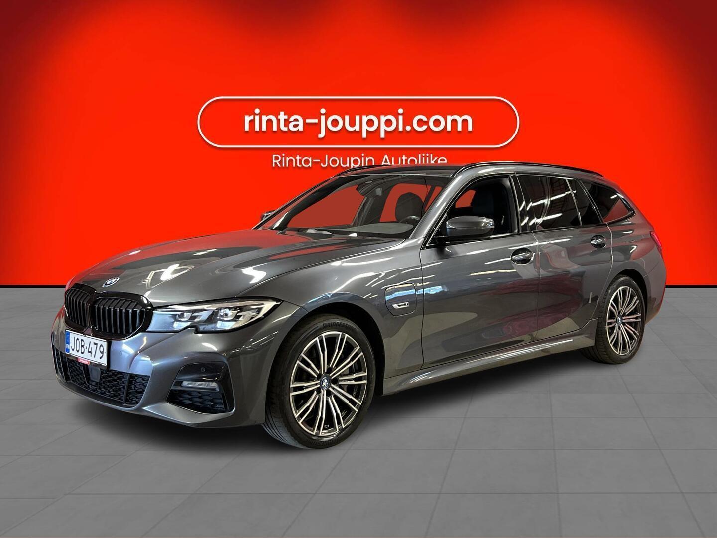 BMW 330