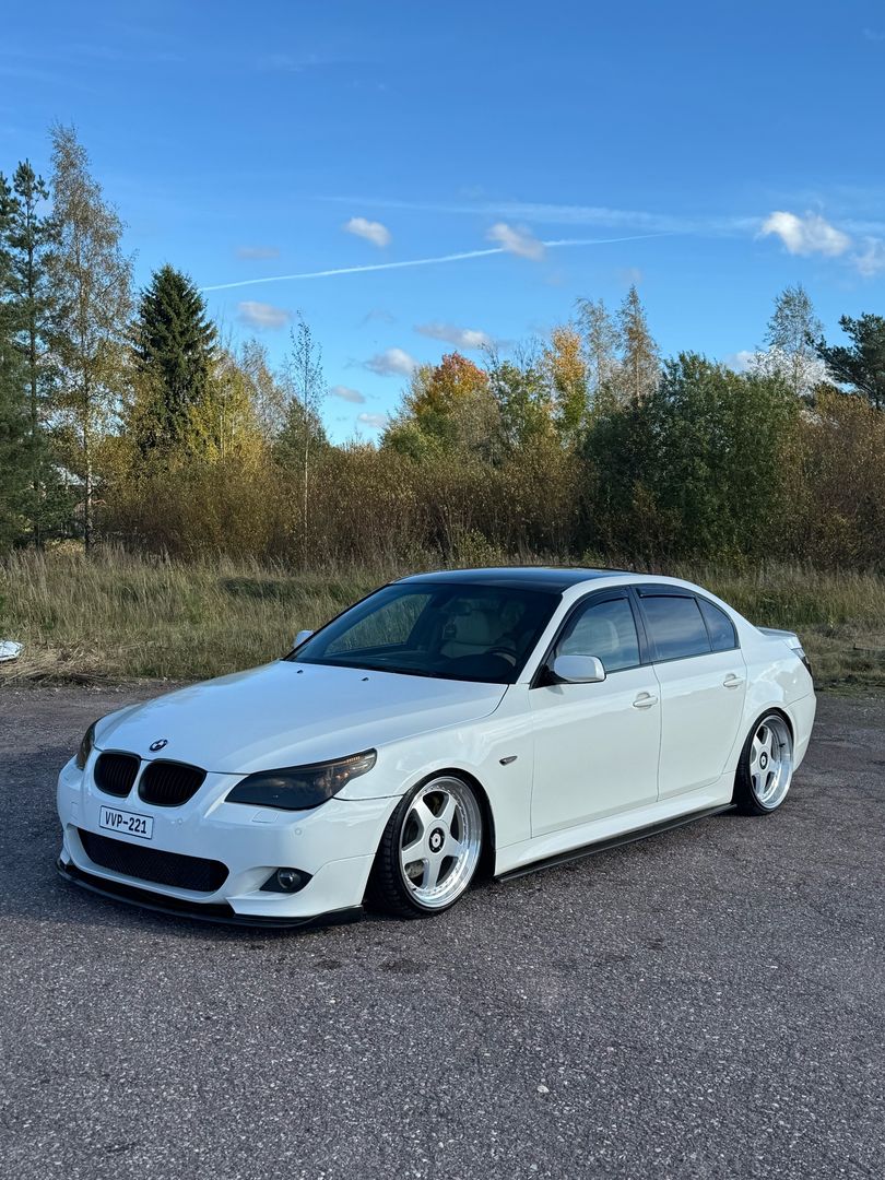 BMW 535