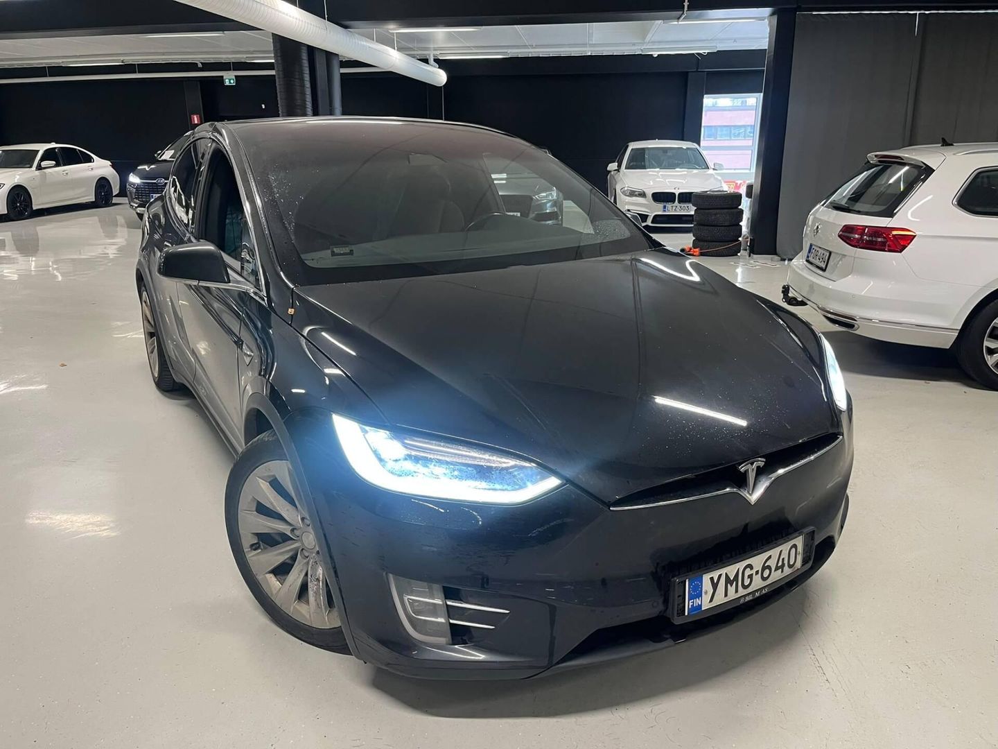 Tesla Model X