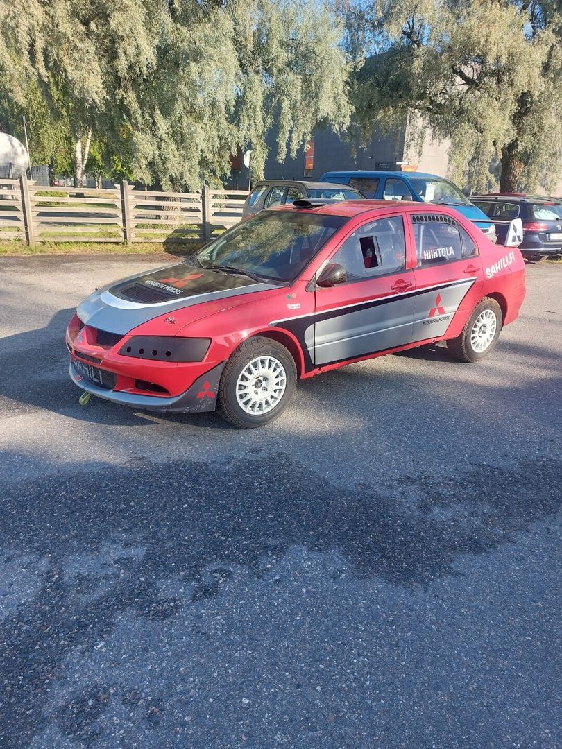 Mitsubishi Lancer