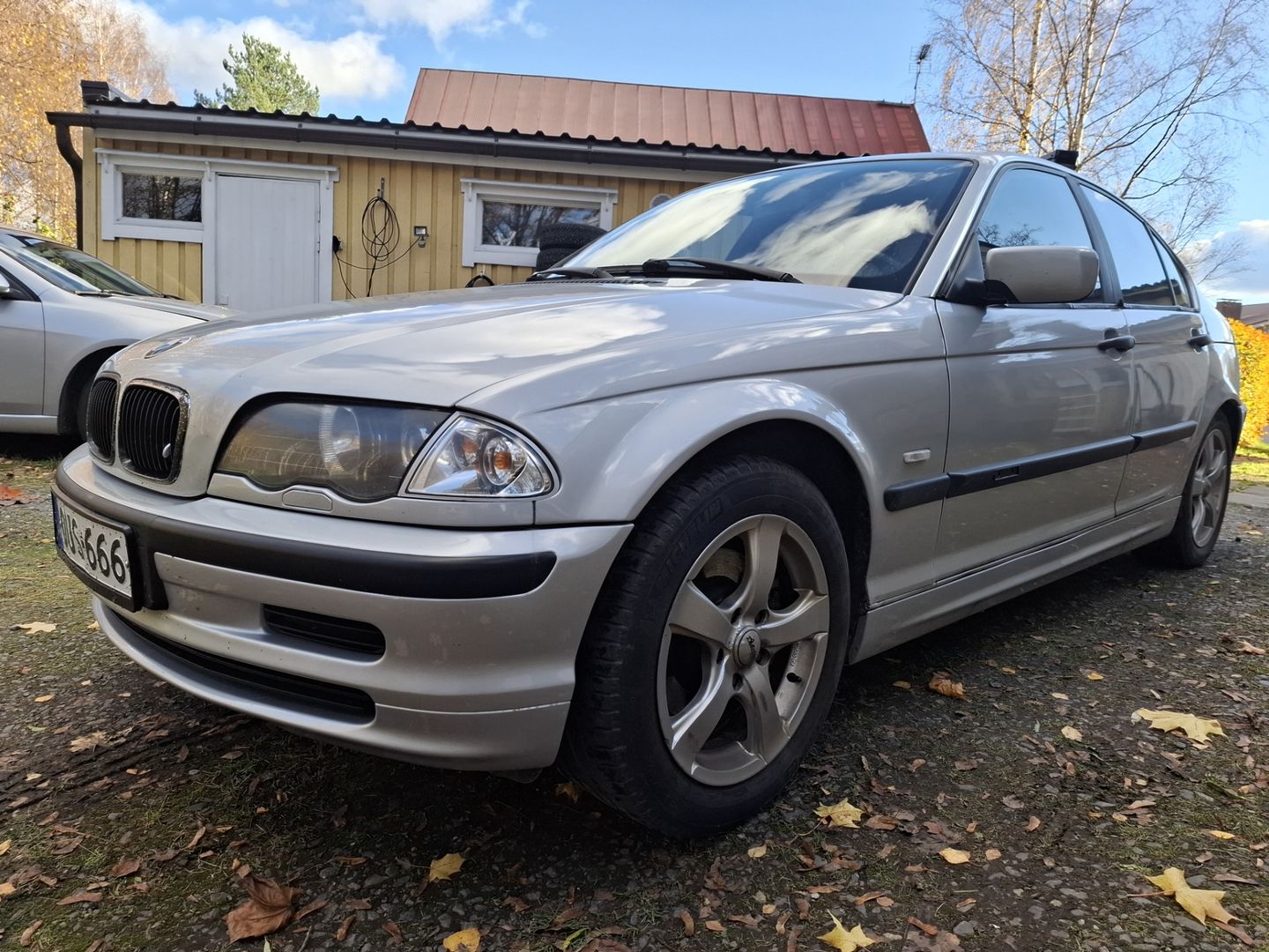 BMW 325