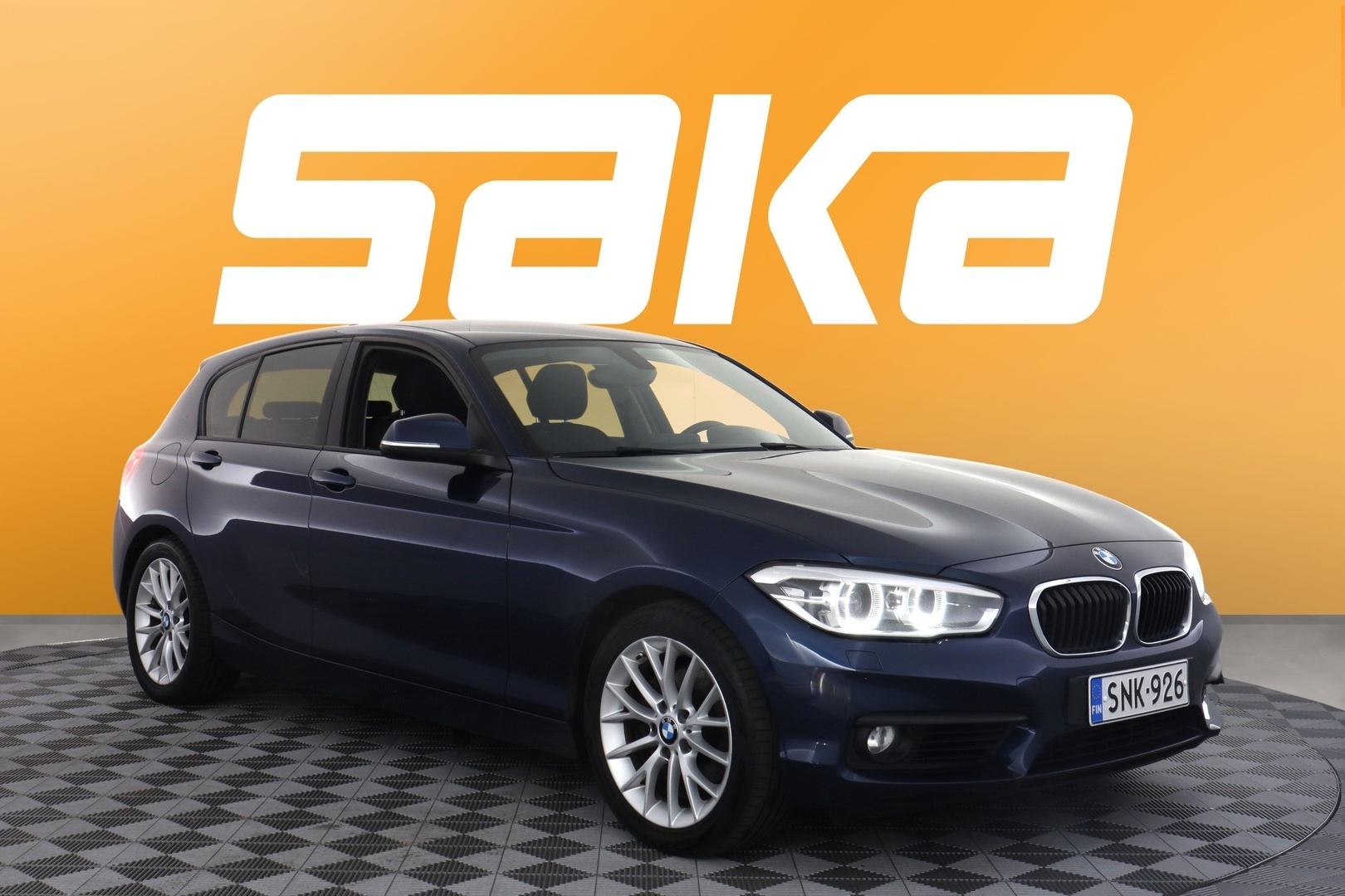BMW 120