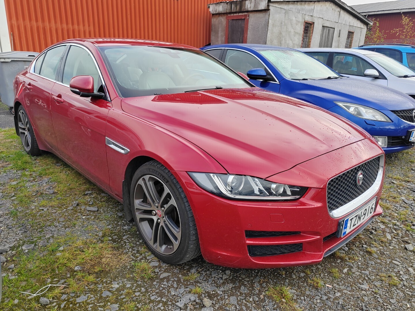 Jaguar XE