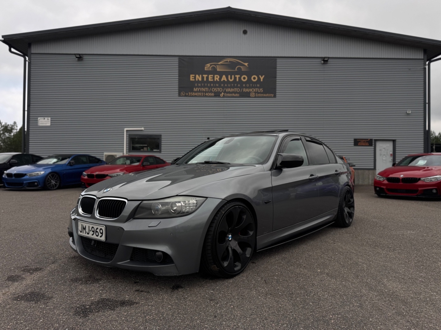 BMW 335
