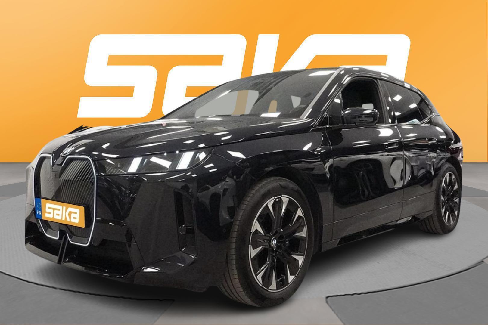 BMW iX