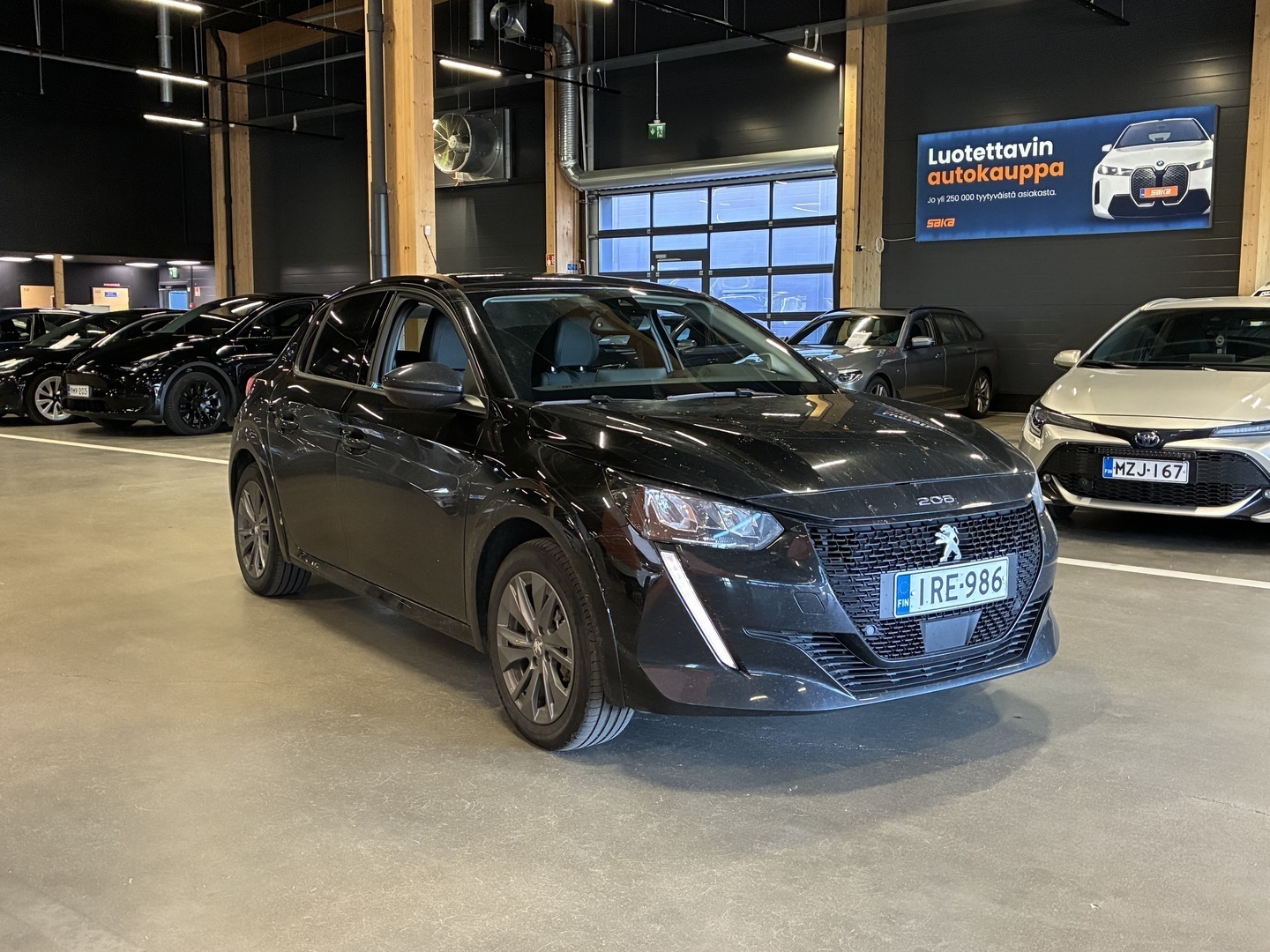 Peugeot e-208