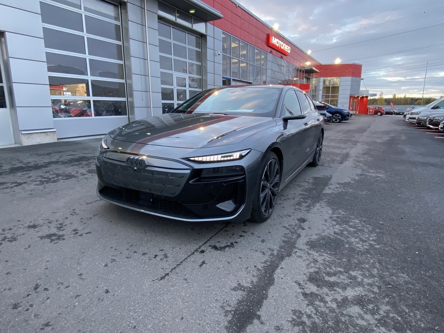Audi A6 e-tron