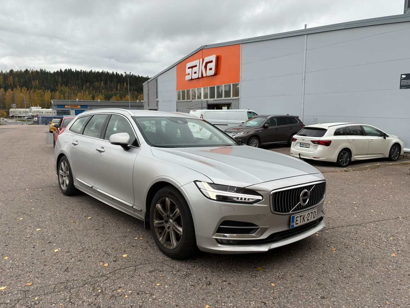 Volvo V90