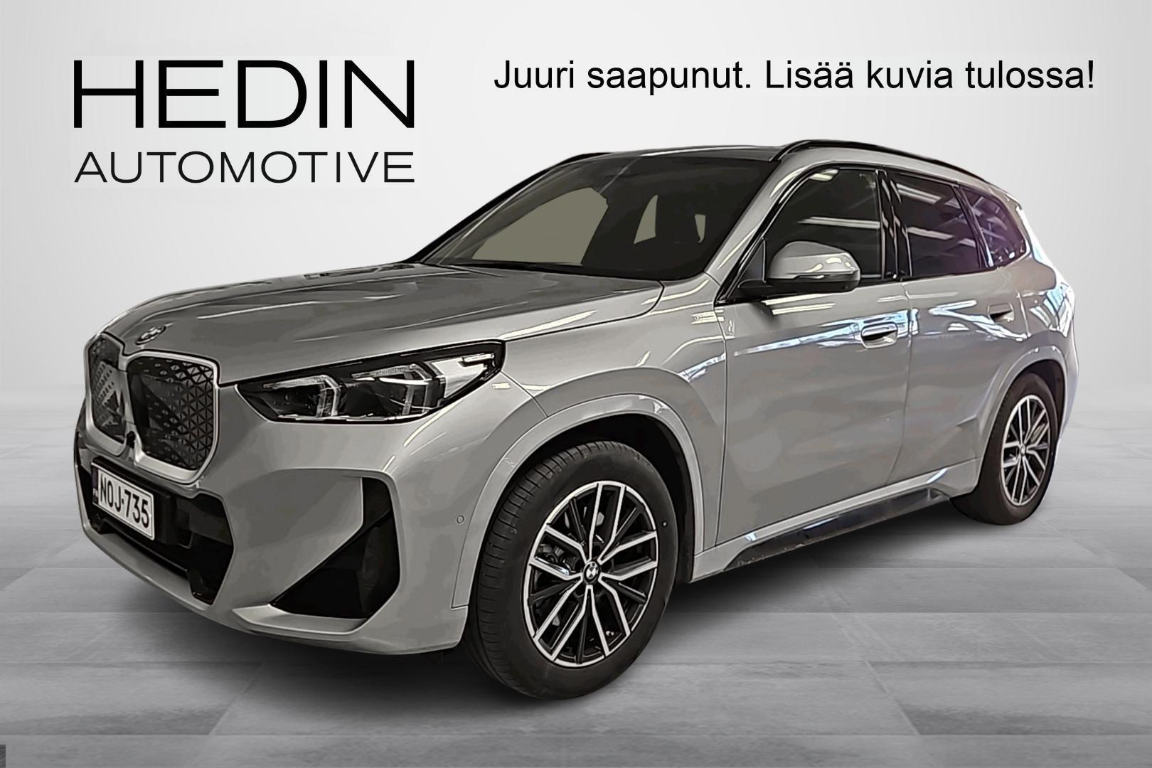 BMW iX1