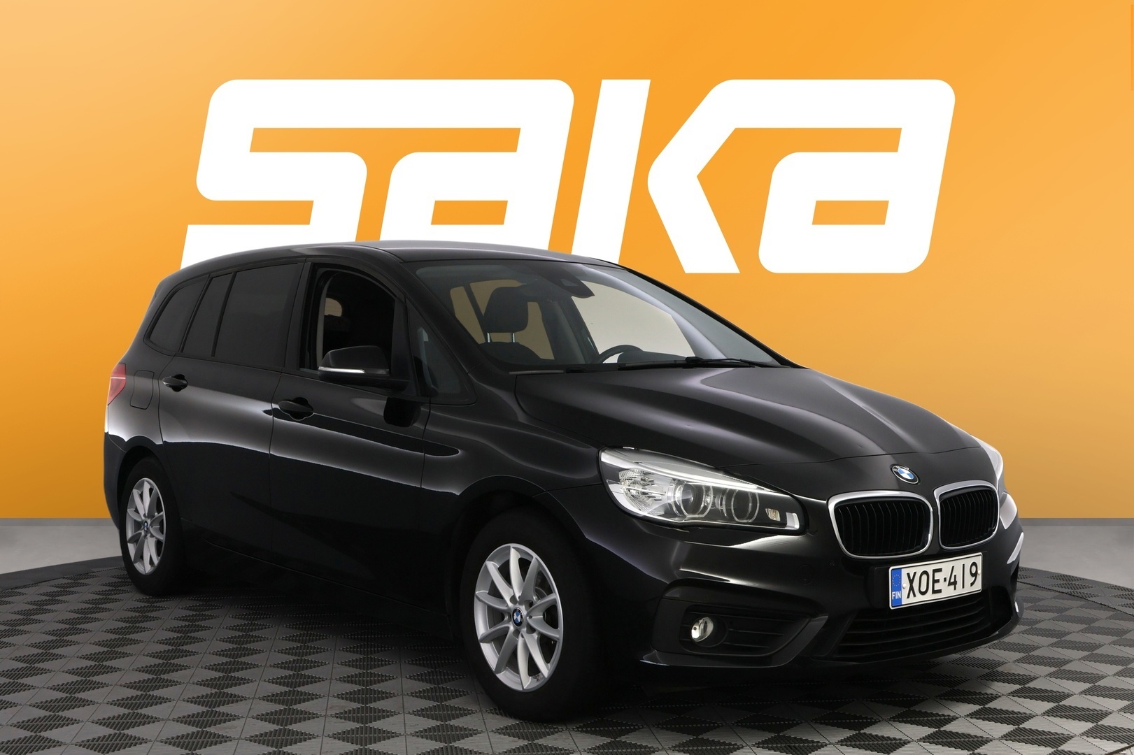 BMW 216