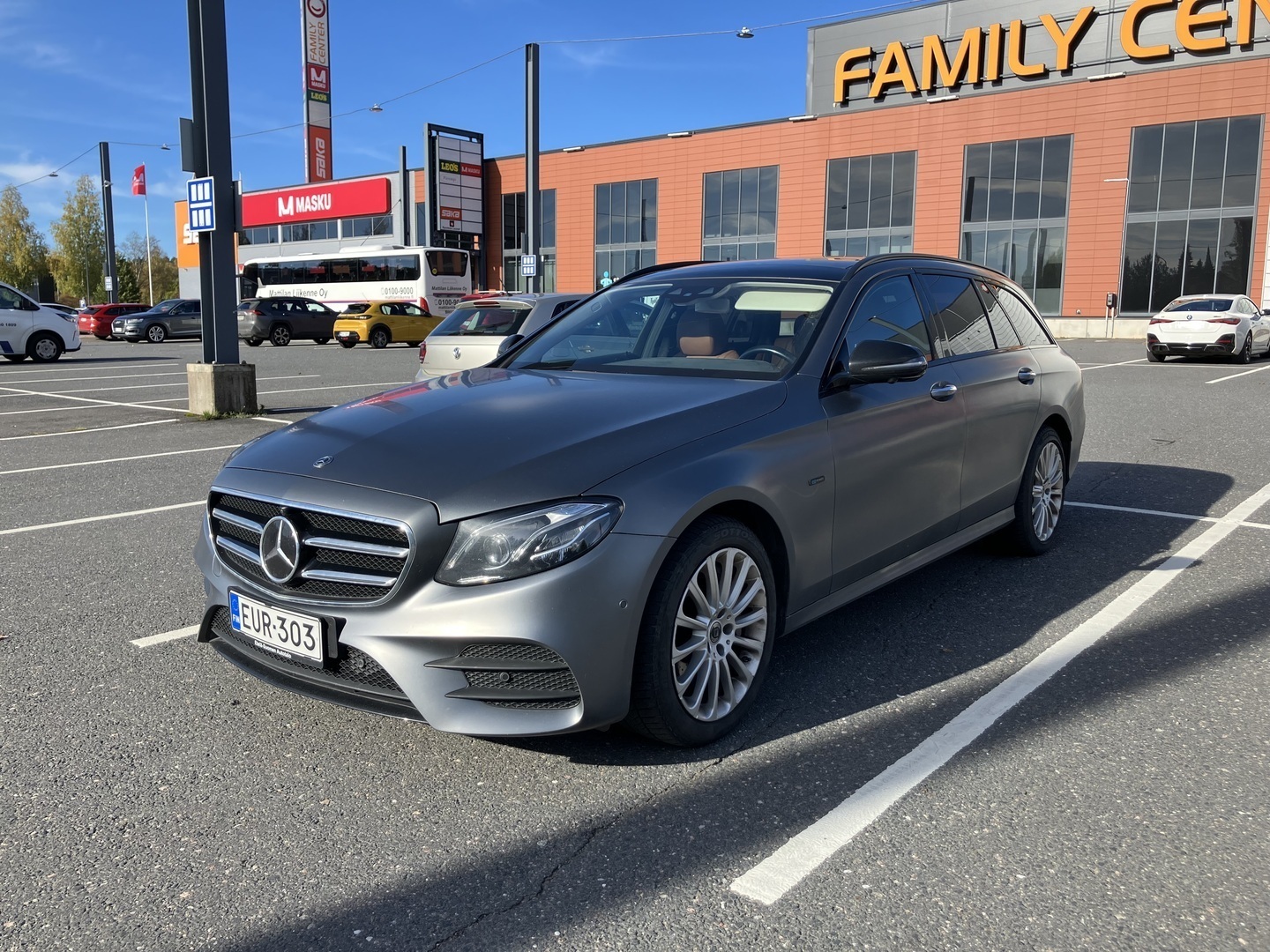 Mercedes-Benz E