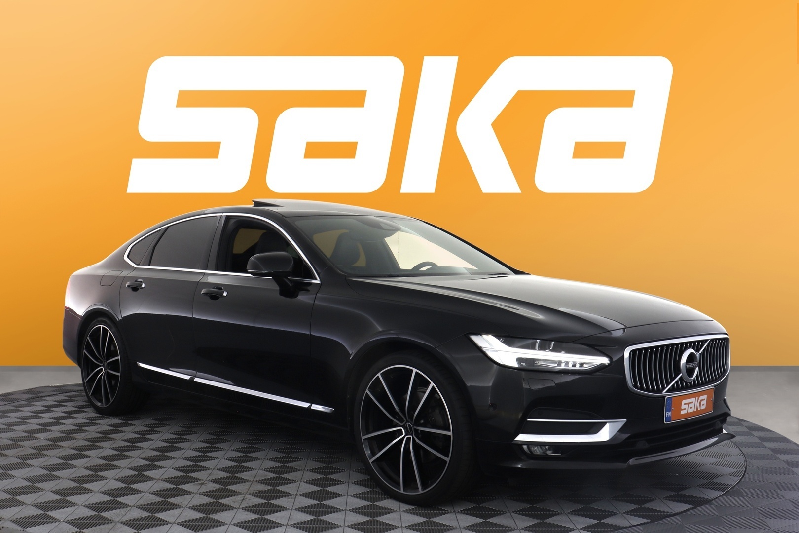 Volvo S90