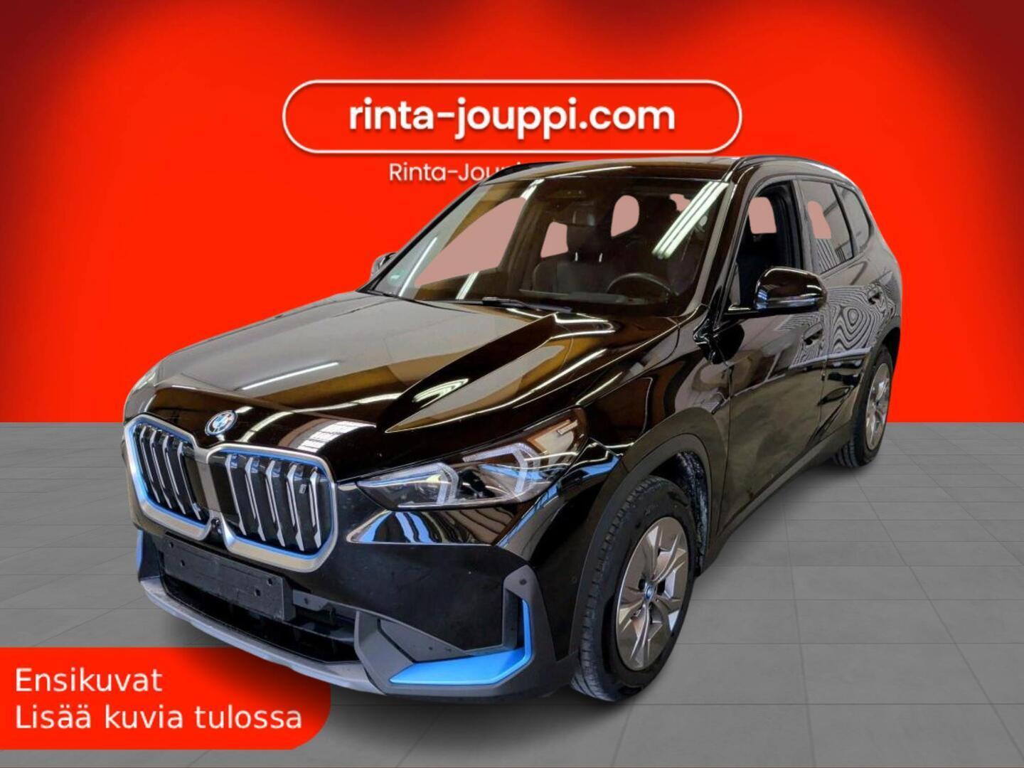 BMW iX1