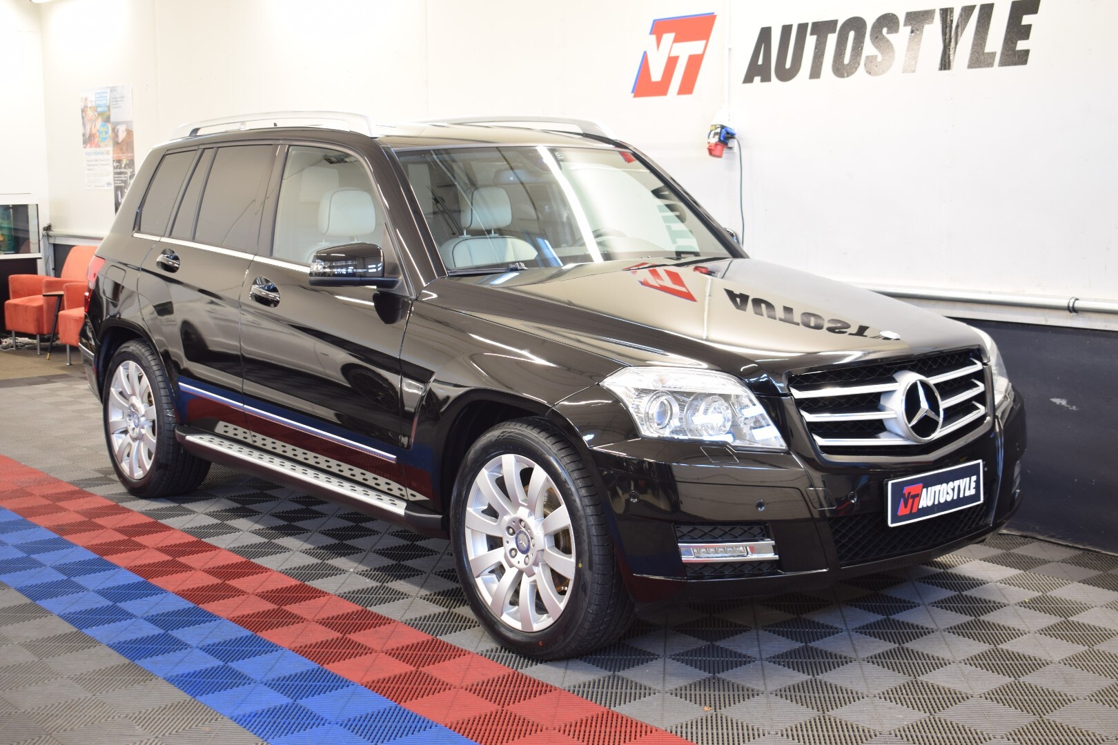 Mercedes-Benz GLK