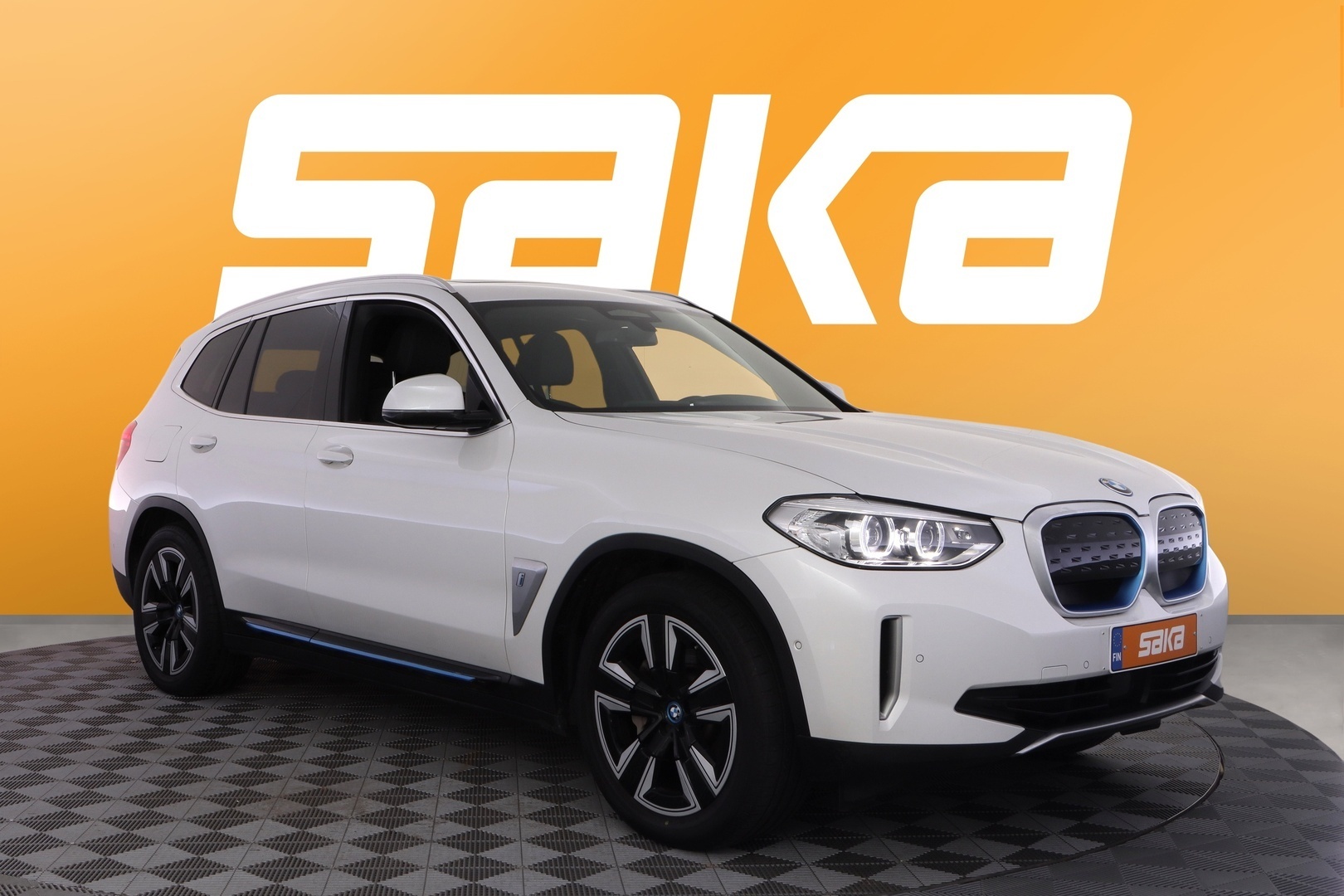 BMW iX3