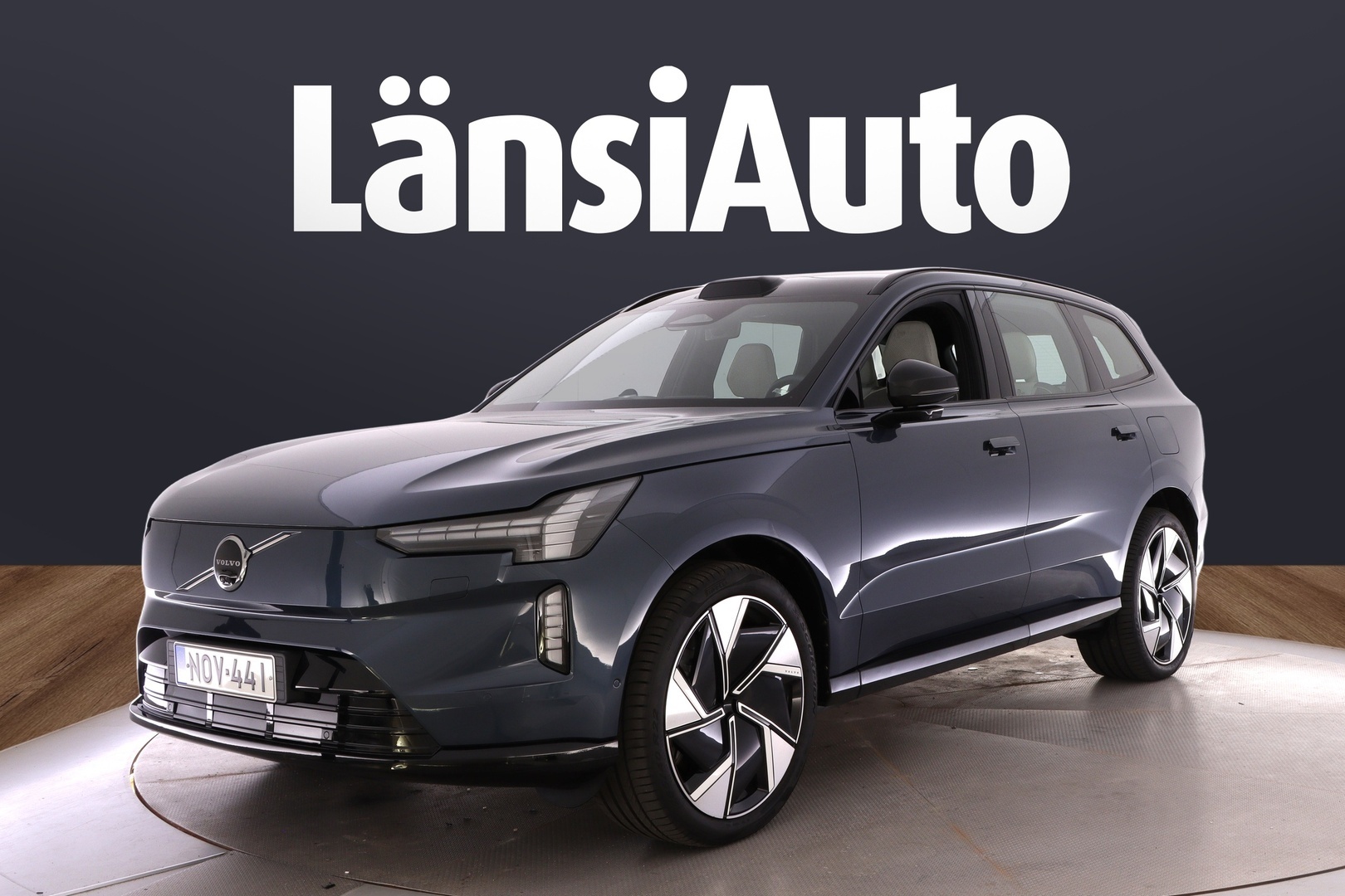 Volvo EX90