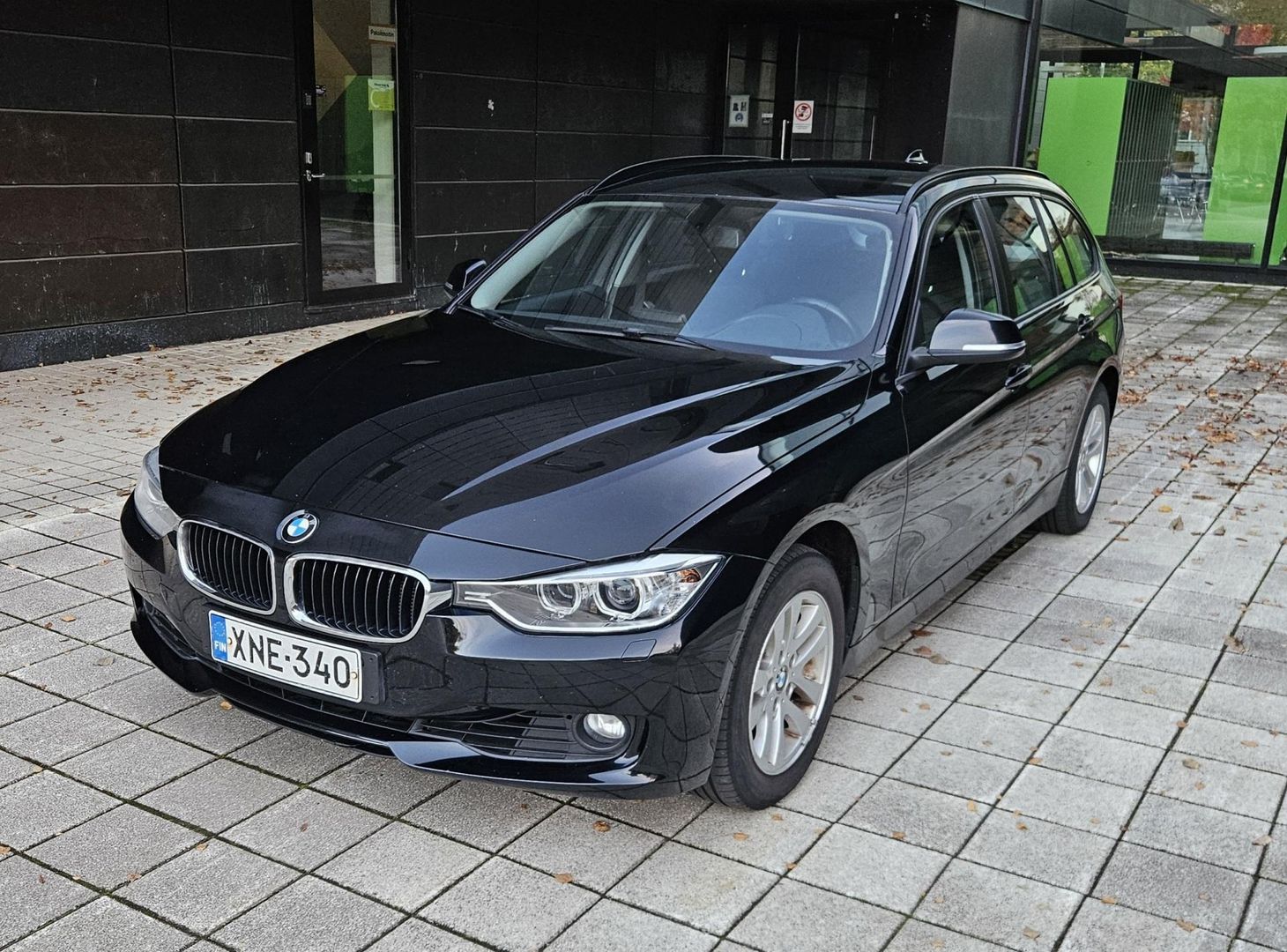 BMW 320