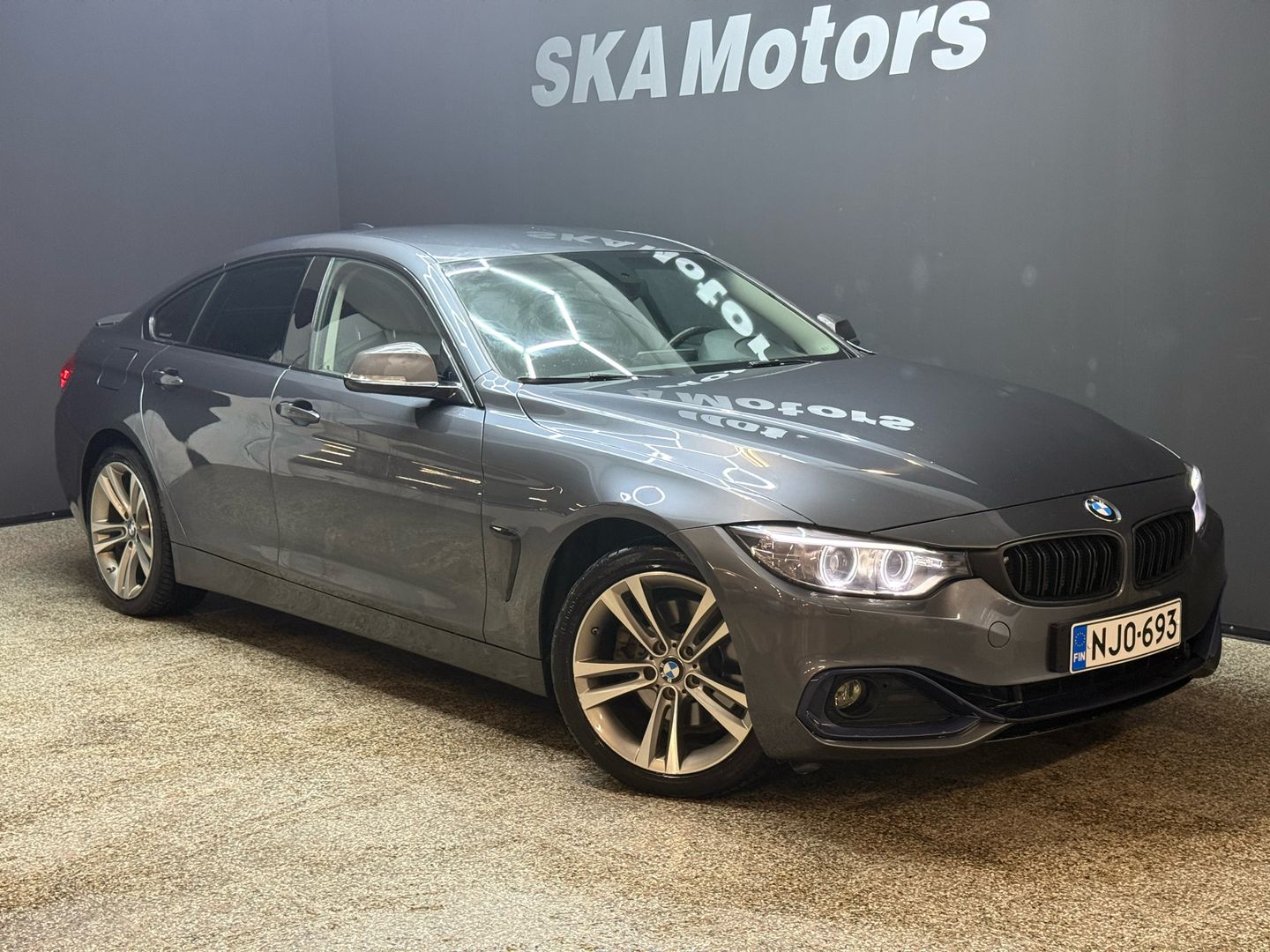 BMW 428