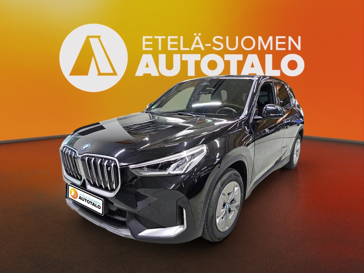 BMW iX1