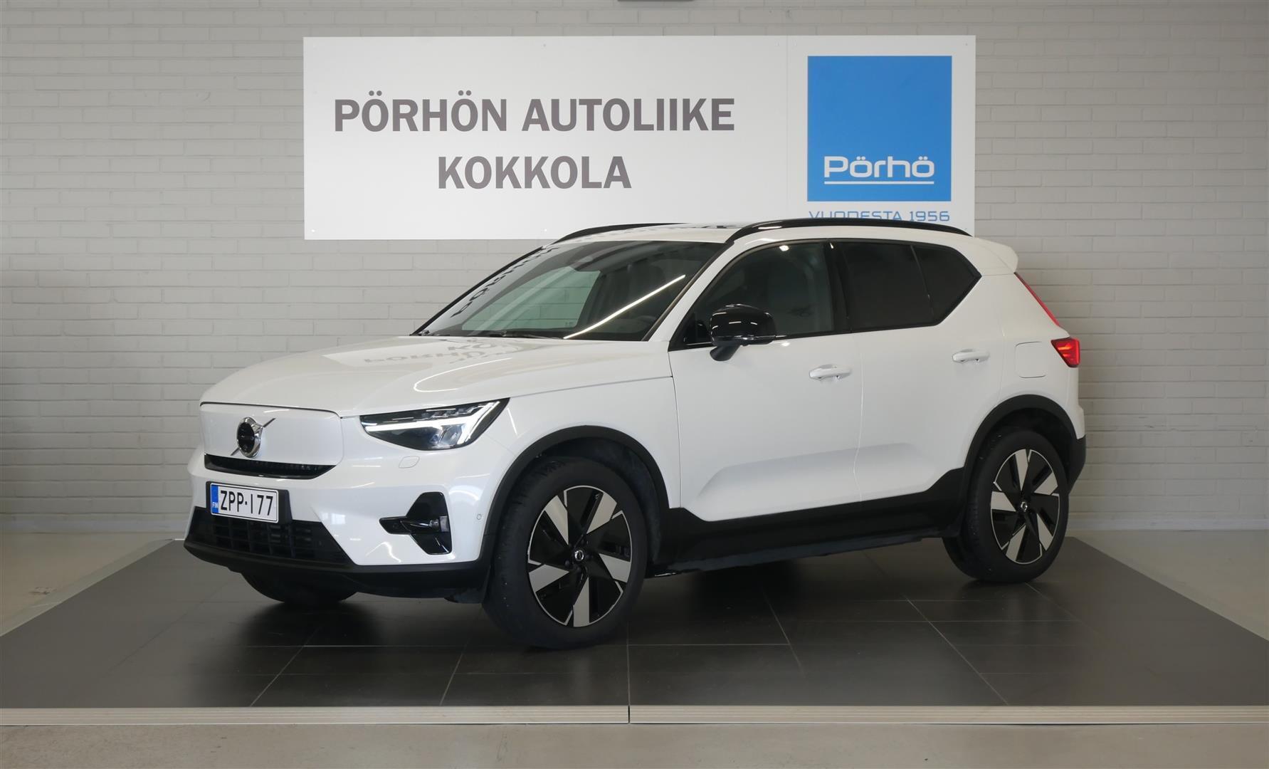 Volvo EX40