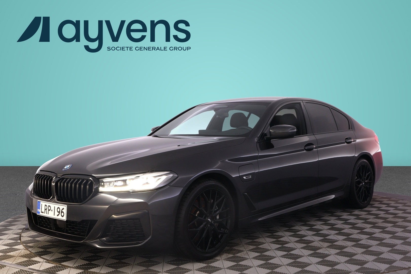 BMW 545